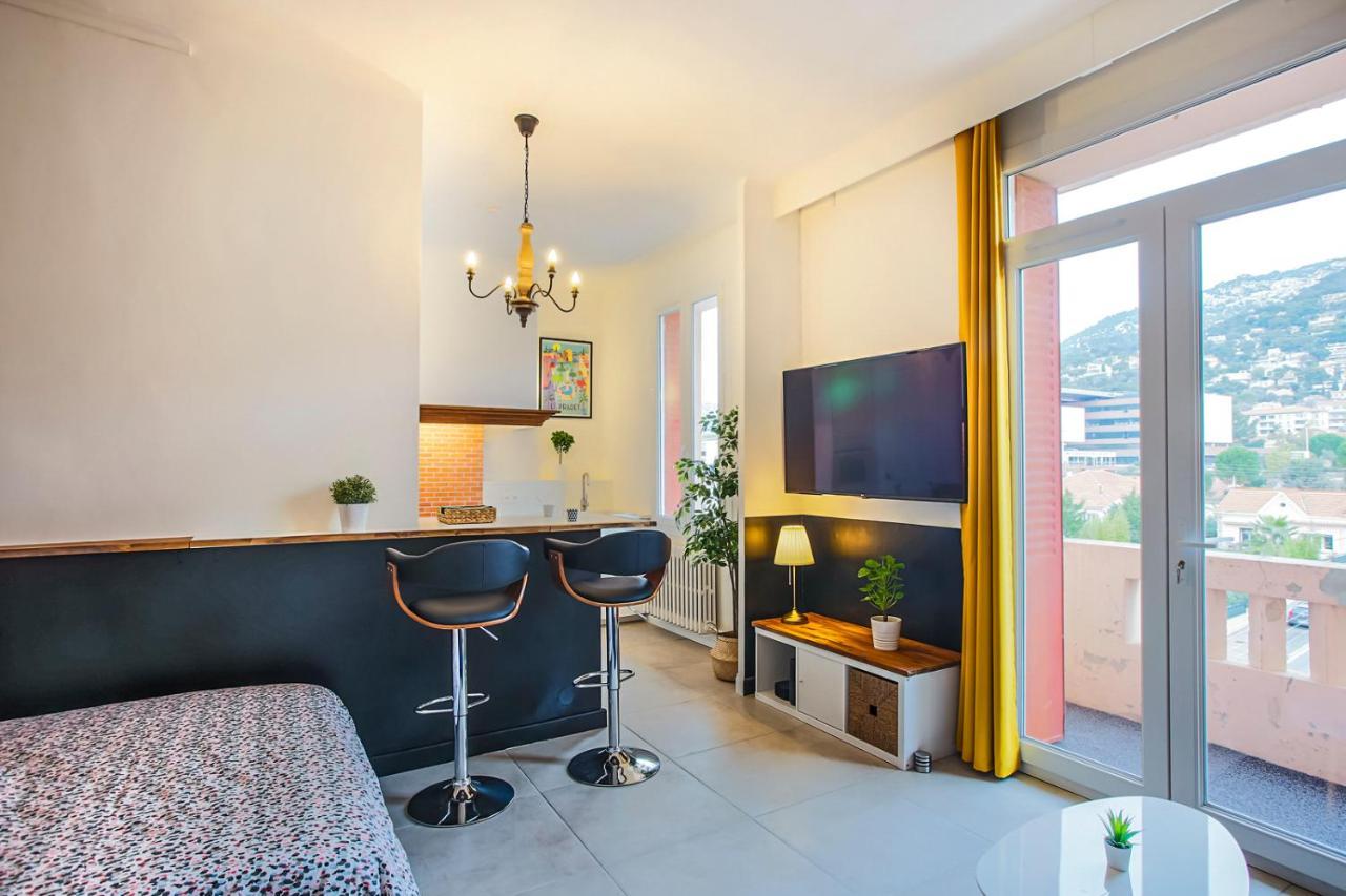 #3 Toulon Centre, Balcon, Lumineux, Stationnement Facile, Tout Confort Екстер'єр фото